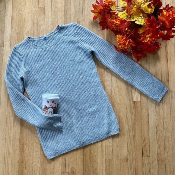 Old Navy Ribbed Knit Sweater Gray Long Sleeve Size Medium - Picture 1 of 4